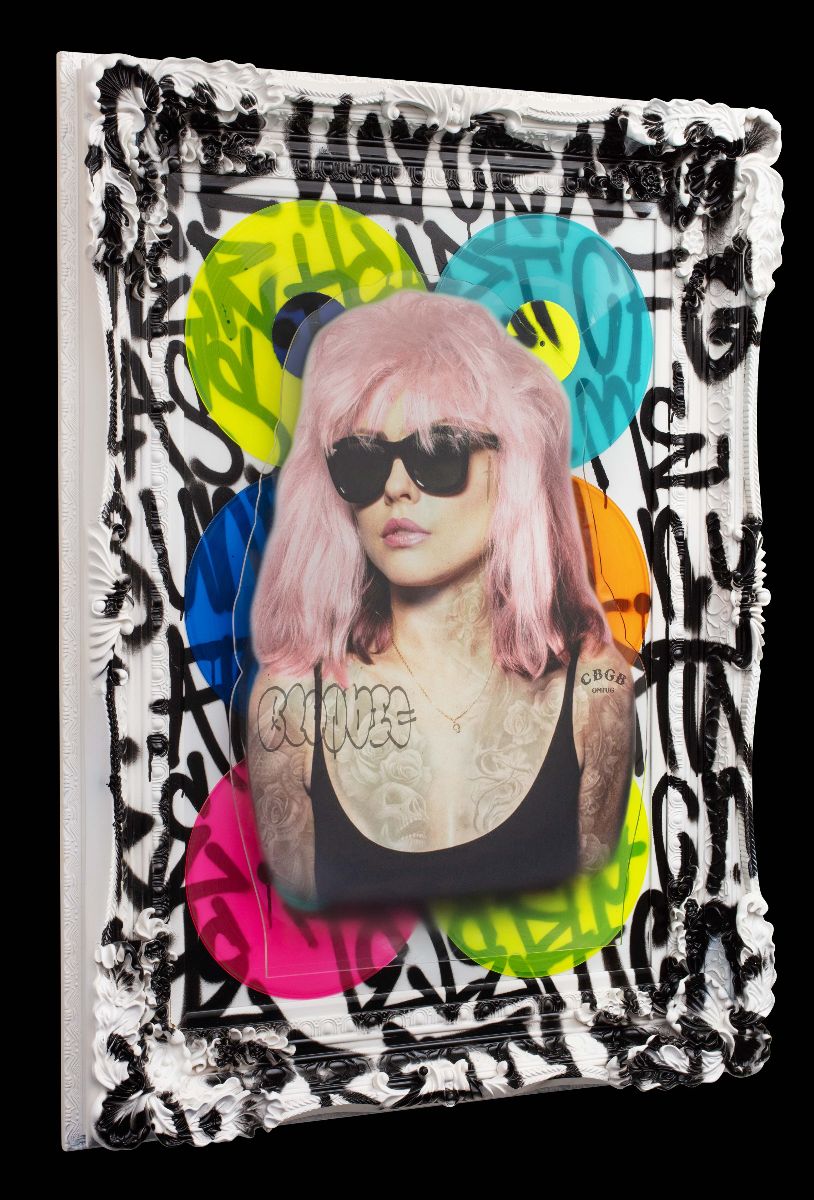 Parallel Lines Of Colour by Ghost