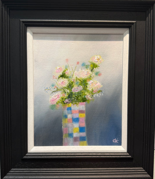 Original Favourite Vase by Gill Knight